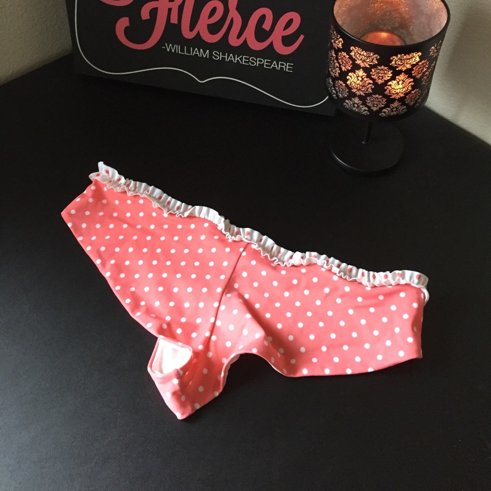 VS Coral Polka Dot Bottom - Picture 2 of 3